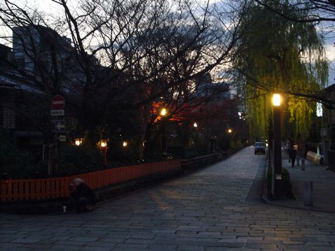 P1030491祇園.jpg